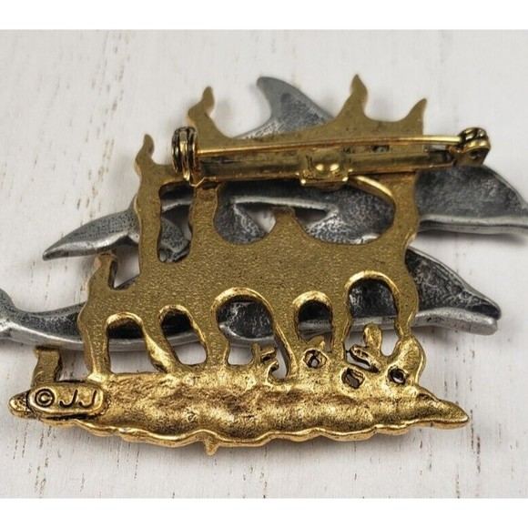 Vintage JJ Jonette Two Playful Dophins Swimming in Seaweed Brooch Pin - Picture 9 of 10